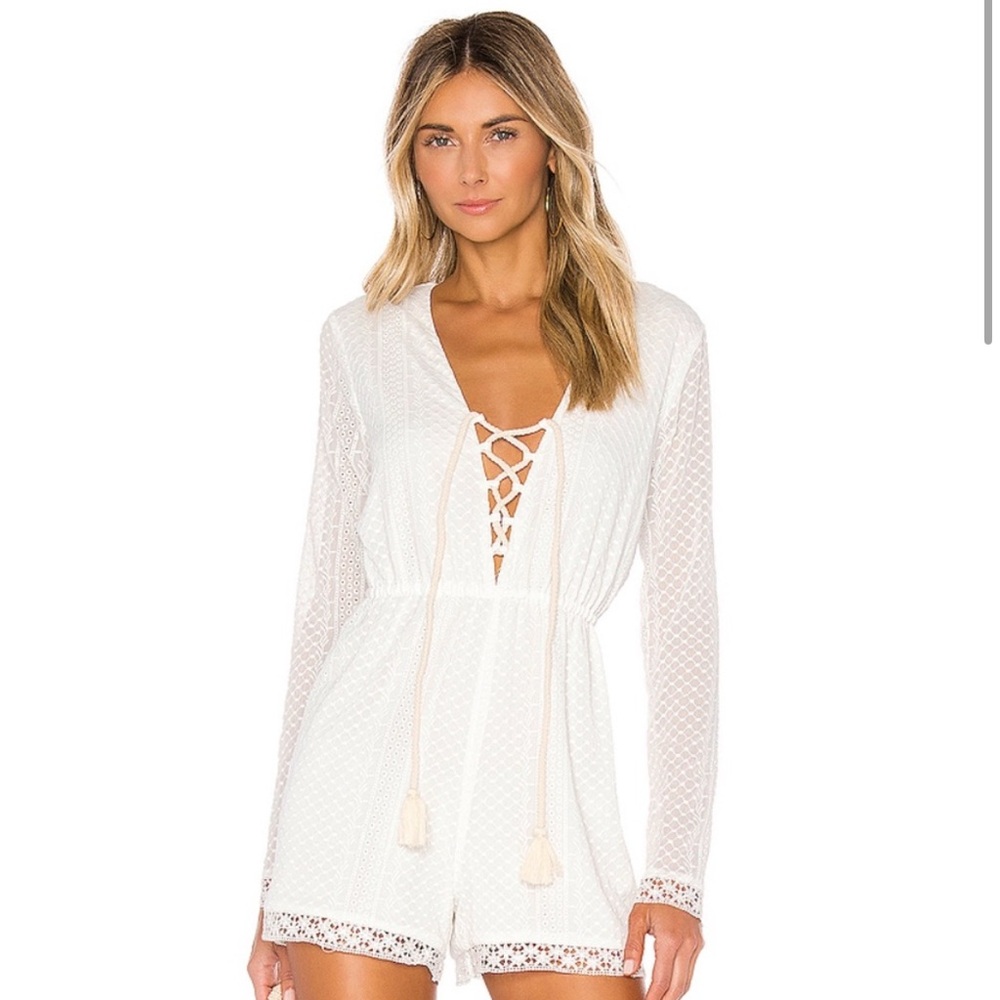 ❤️ House of Harlow Carmen and Revolve Lace-Up Romper